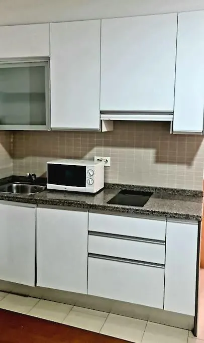 Estudio Moderno Gran Via Granada Apartment